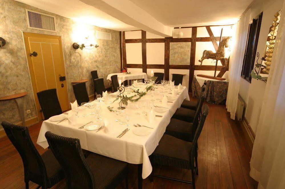 Restaurant & ****Hotel Hoeerhof Idstein Exterior foto